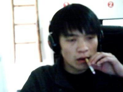 凝视那片天的第一张照片--云南上门女婿服务网